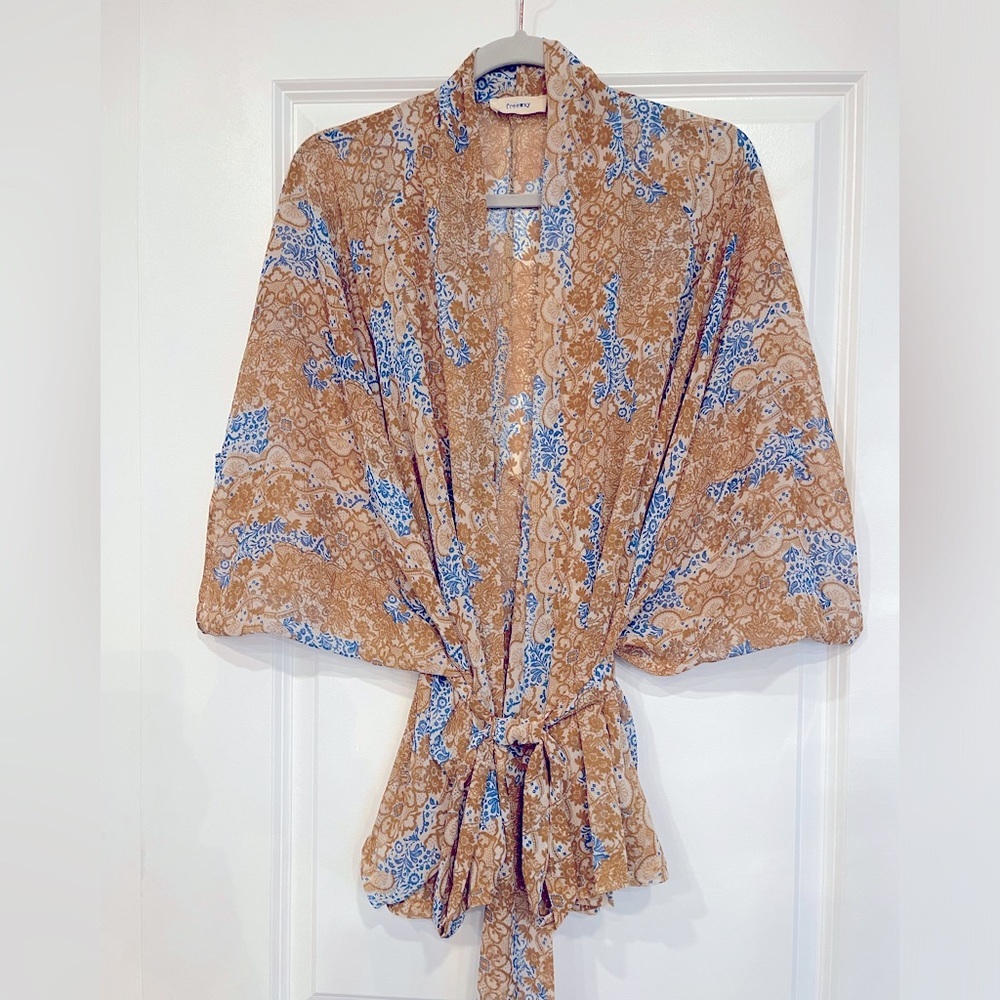 Anthropologie’s Freeway Kimono